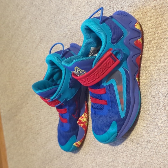 Nike Giannis Immortality 2 Low Lapis - DQ1942-400 Size 2Y - Picture 1 of 8